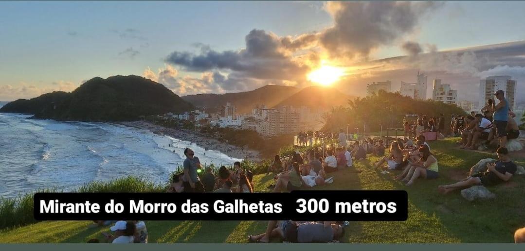 Apto Aconchegante Asturias Guaruja Luaran gambar